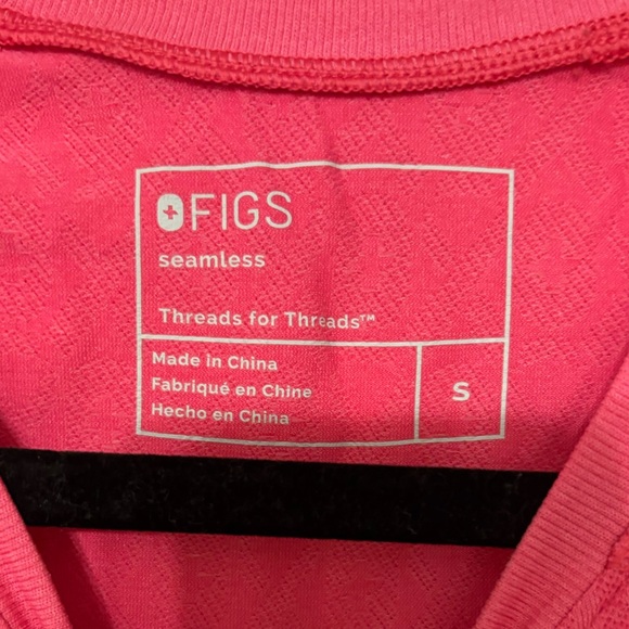 Shocking Pink Figs Underscrub - Picture 2 of 3